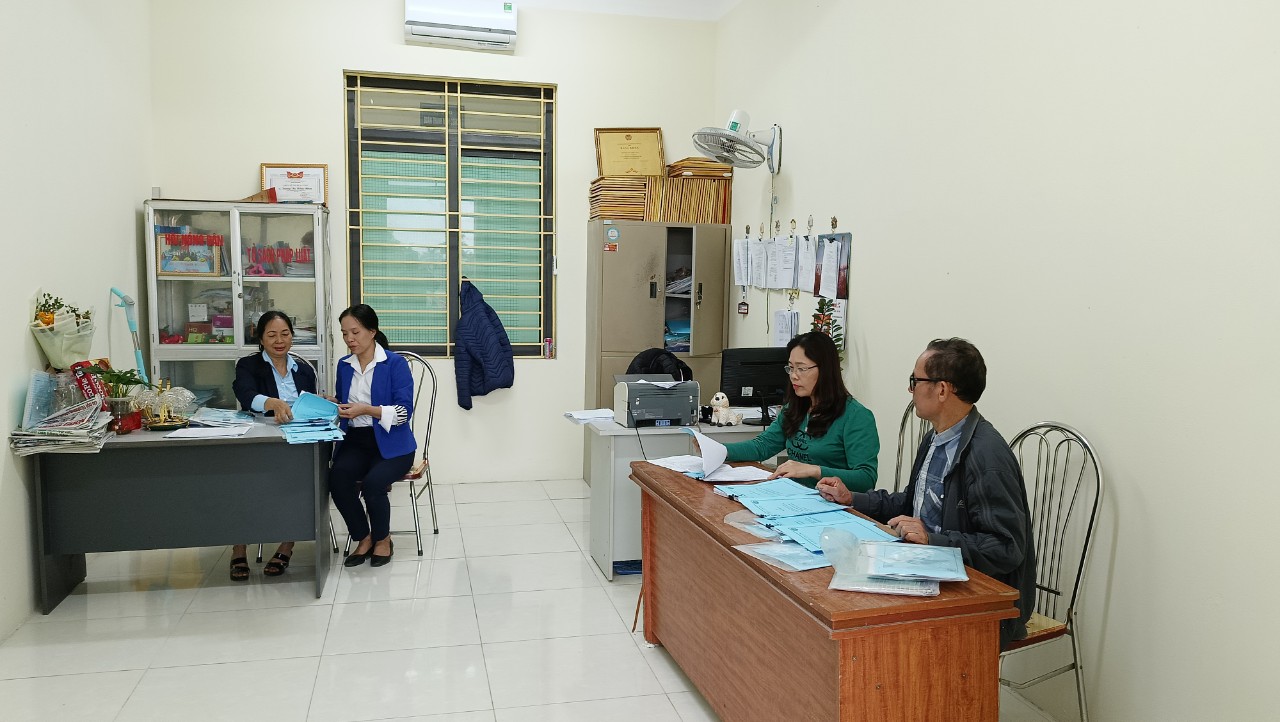 HỘI NÔNG DÂN XÃ PHÚ CƯỜNG Thực hiện công tác kiểm tra hoạt động nguồn vốn tín dụng chính sách quý I năm 2024